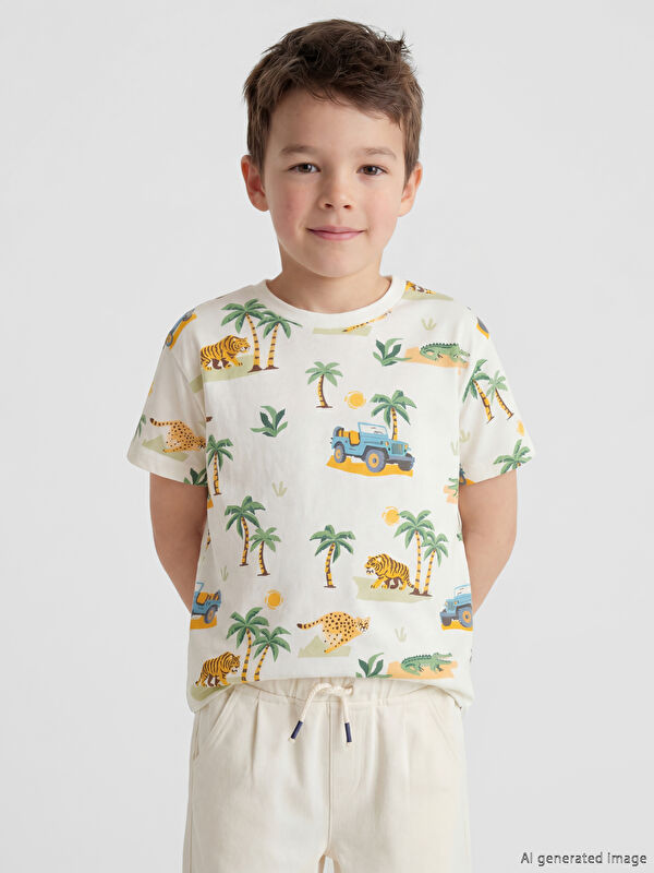LCW Kids Bisiklet Yaka Baskılı Erkek Çocuk Tişört