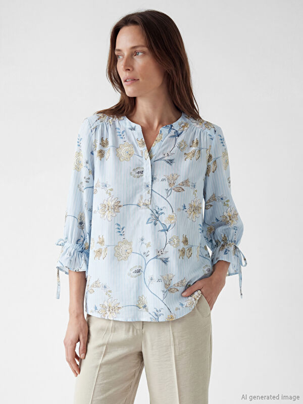 LCW Grace Notch Neck Floral Blouse