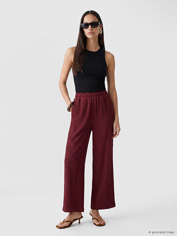 LCWAIKIKI Classic Elastic Waist Textured Women's Trousers