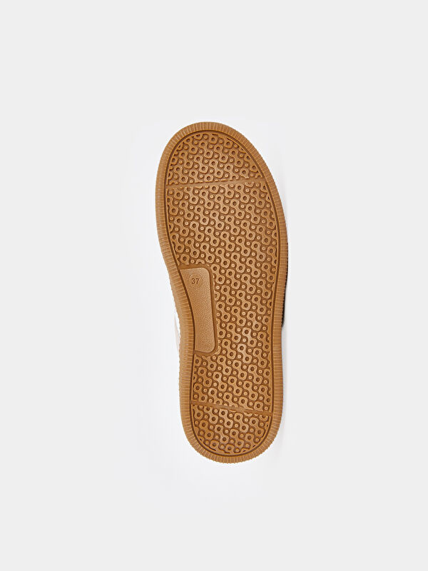 Lcw Steps Beyaz Lcw Steps Deri Görünümlü Kız Çocuk Spor Ayakkabı