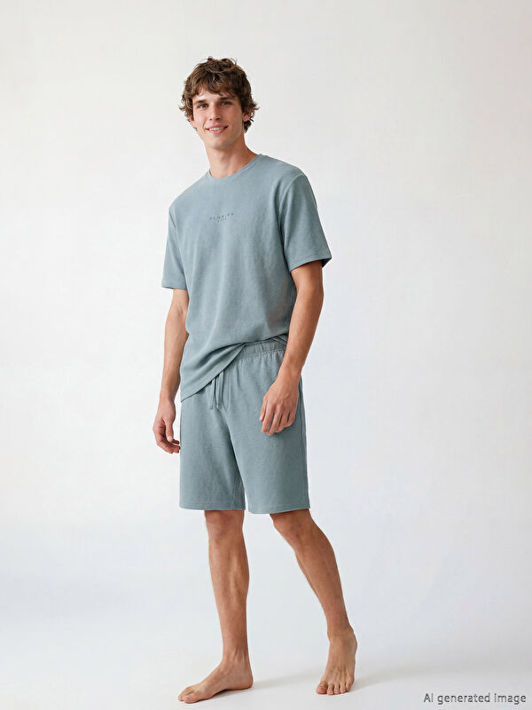 LC WAIKIKI Standart Kalıp Florida Baskılı Erkek Şortlu Pijama Takımı