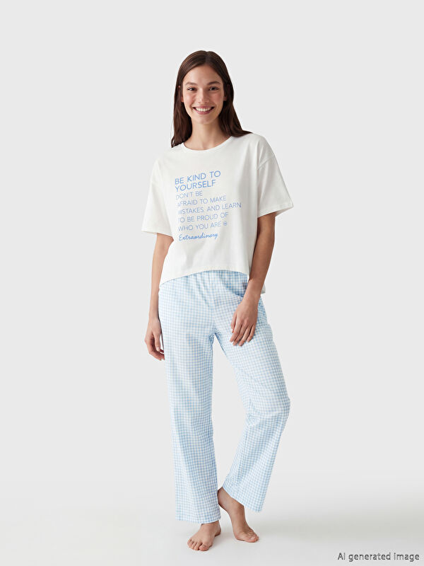 LCW Young Bisiklet Yaka Baskılı Kadın Pijama Takımı