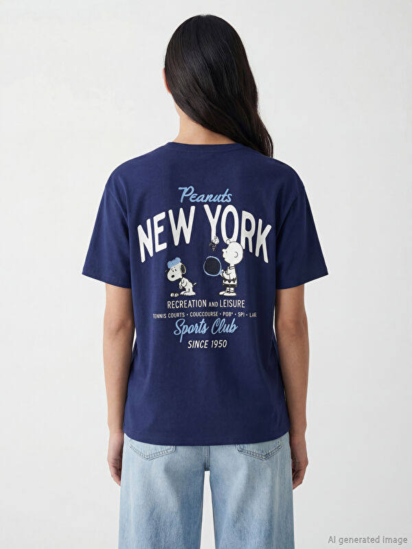 XSIDE Crew Neck Snoopy Printed Women's T-Shirt