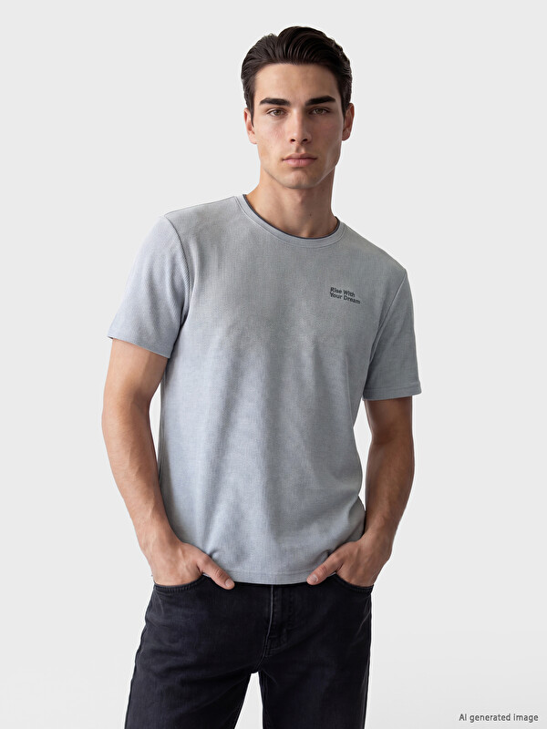 LCWAIKIKI Classic T-shirt imprimé à col rond pour homme