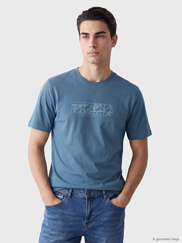 LCWAIKIKI Classic Man Indigo T-Shirt