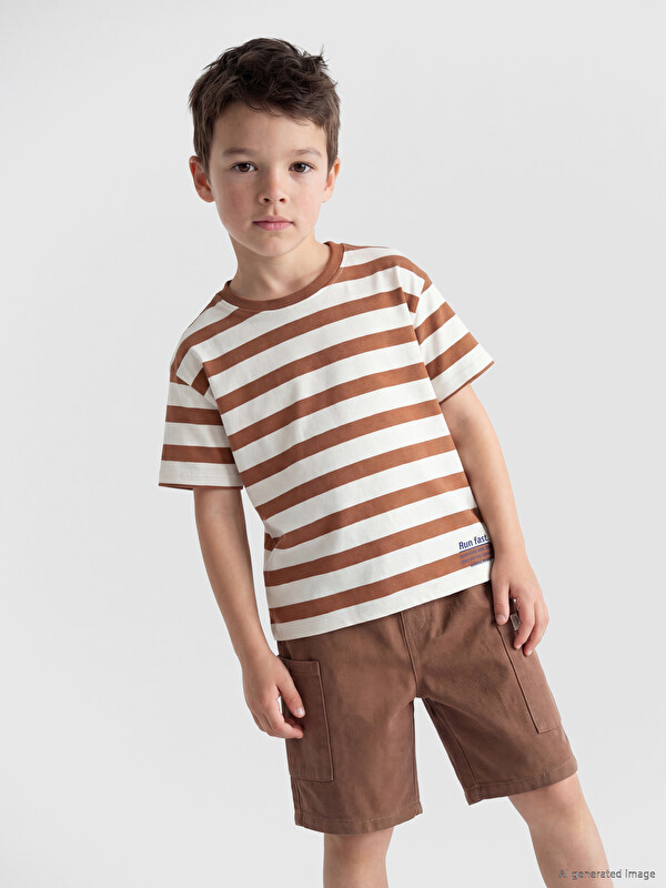 LCW Kids Bisiklet Yaka Çizgili Erkek Çocuk Tişört