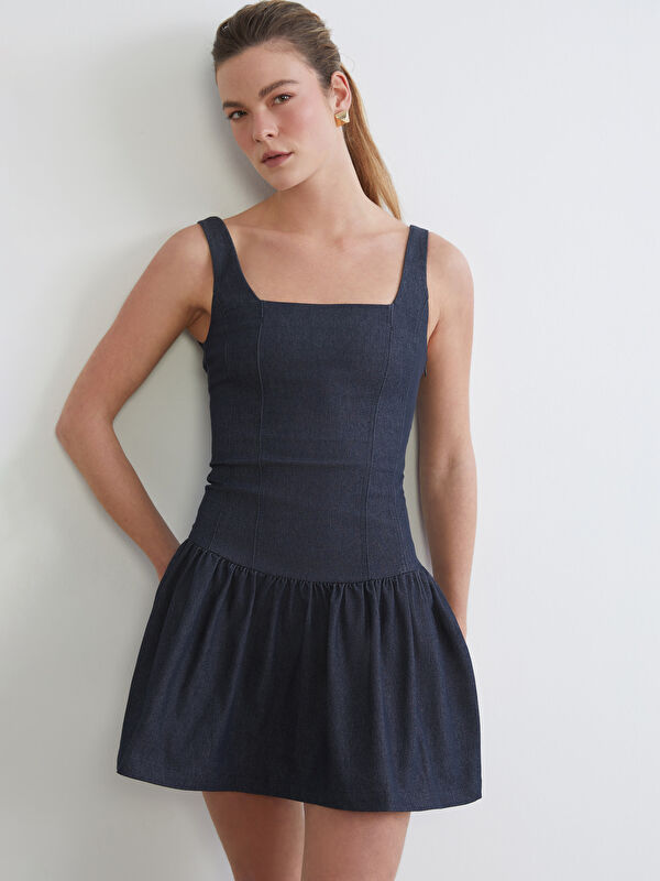 LCW Comfort Kare Yaka Pileli Mini Jean Elbise