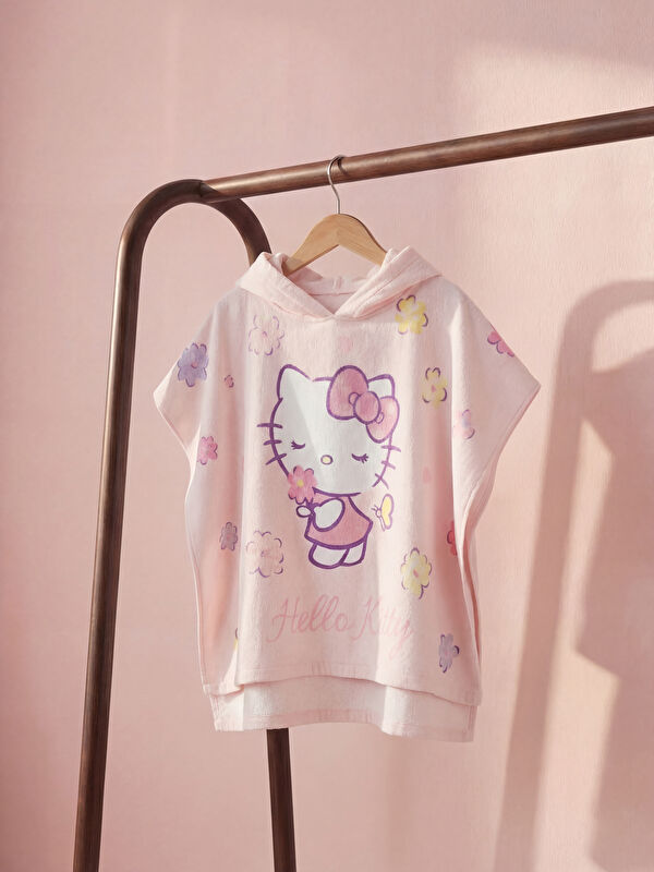 LCW HOME Hello Kitty Baskılı Kız Çocuk Panço Havlu