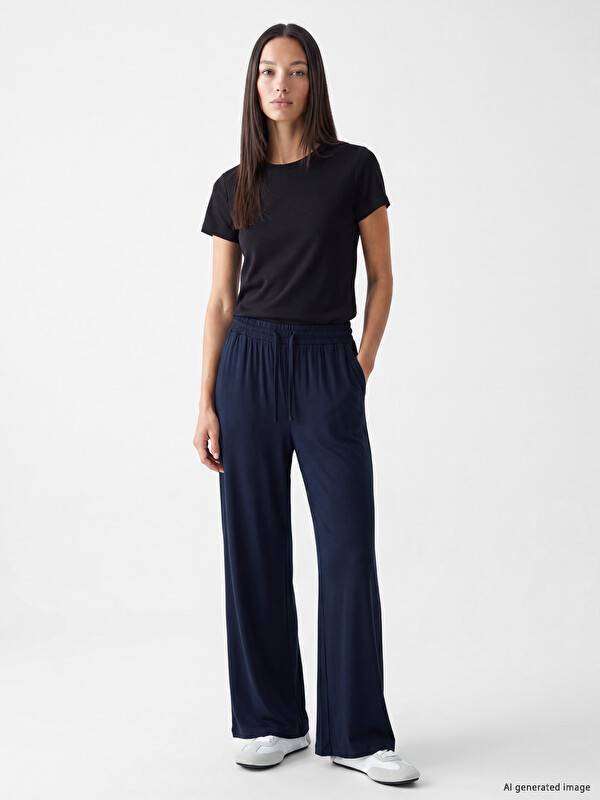 LC WAIKIKI Frau Dunkelblau Jogginghose
