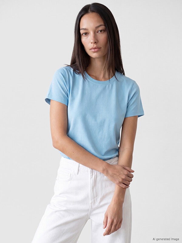 LCWAIKIKI Basic Slim Fit Crew Neck Short Sleeve Women's Body