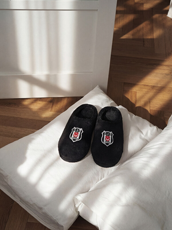 LCW HOME Beşiktaş Embroidered Home Slippers Unisex