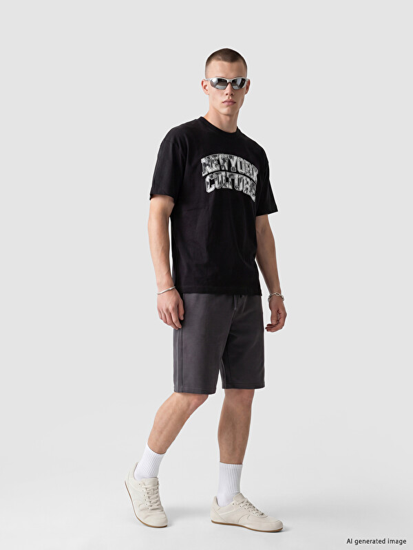 XSIDE Relaxed Fit Embroidered Men's Shorts