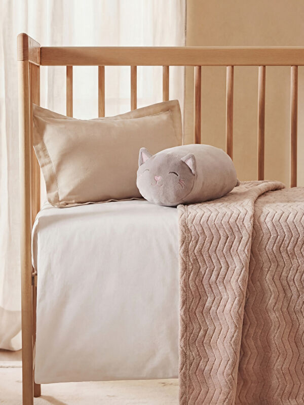 LCW HOME Kedi Figürlü Bebek Pelüş Kırlent