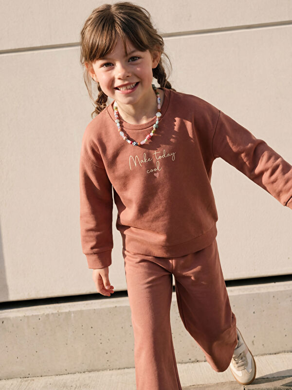 LCW Kids Kız Çocuk Soft Touch Sweatshirt ve Pantolon Takım
