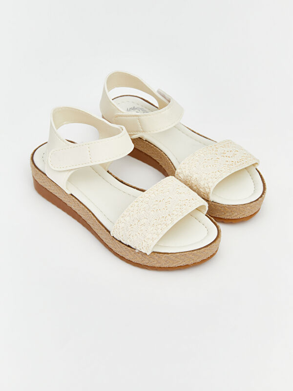 LCW STEPS Hasır Tabanlı Kız Çocuk Sandalet