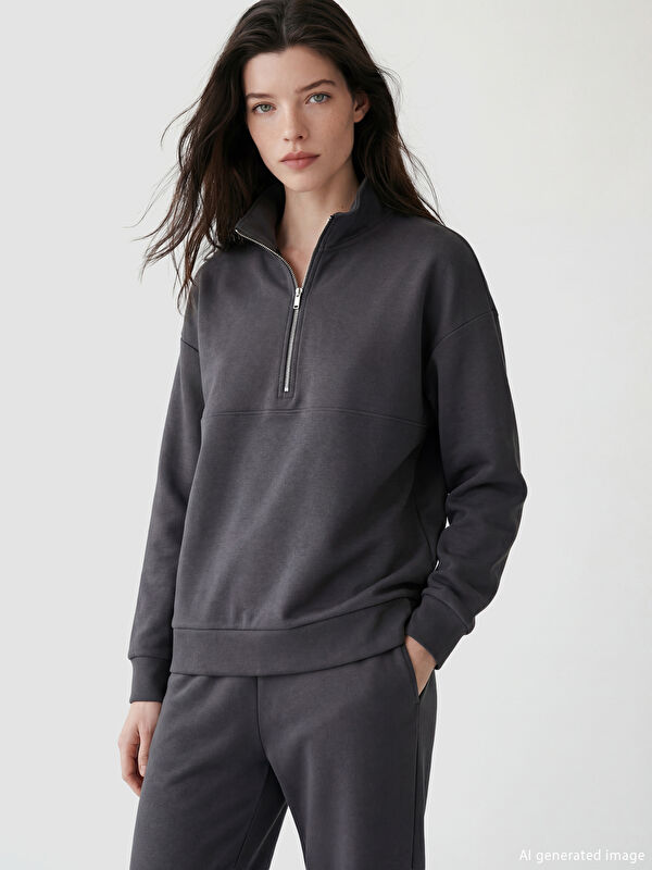 LCW Comfort Dik Yaka Soft Touch Kadın Sweatshirt		
