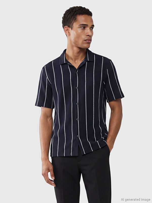 LCW Vision Regular Fit Kısa Kollu Çizgili Erkek Gömlek	