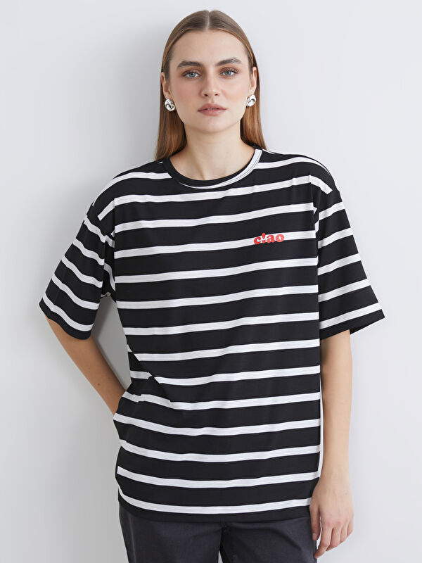 LC WAIKIKI Bisiklet Yaka Çizgili Oversize Kadın Tişört