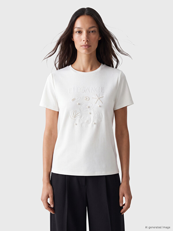 LCWAIKIKI Classic Crew Neck Embroidered Pearl Detailed Women's T-Shirt