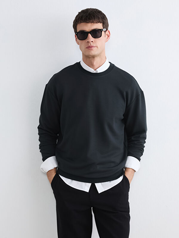 LCW Vision Bisiklet Yaka Erkek Sweatshirt