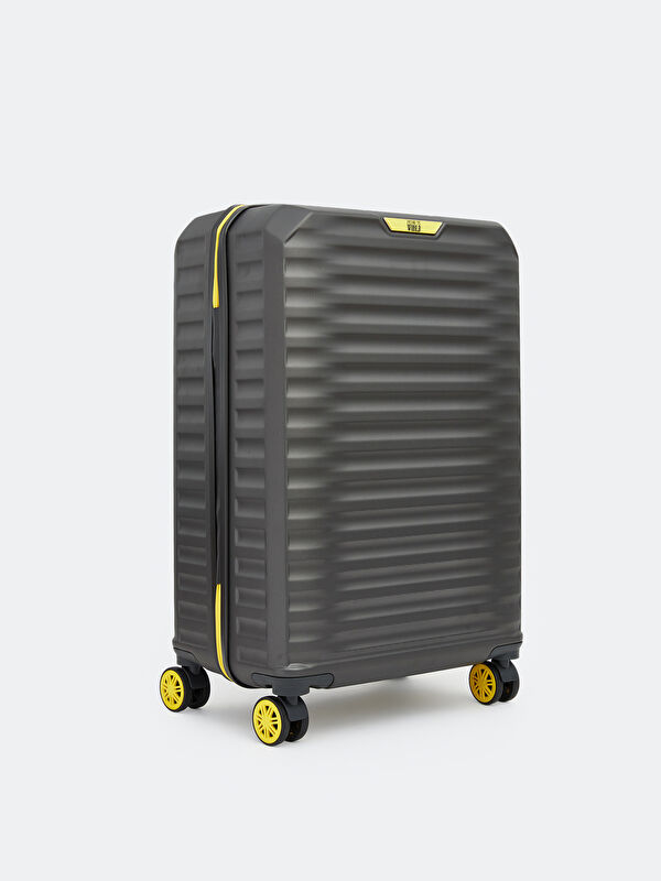 LCW JOY Medium Size Suitcase with Lock Detail