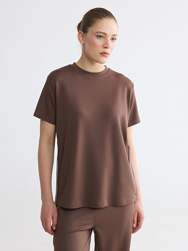 LCW Comfort Bisiklet Yaka Kadın Tişört