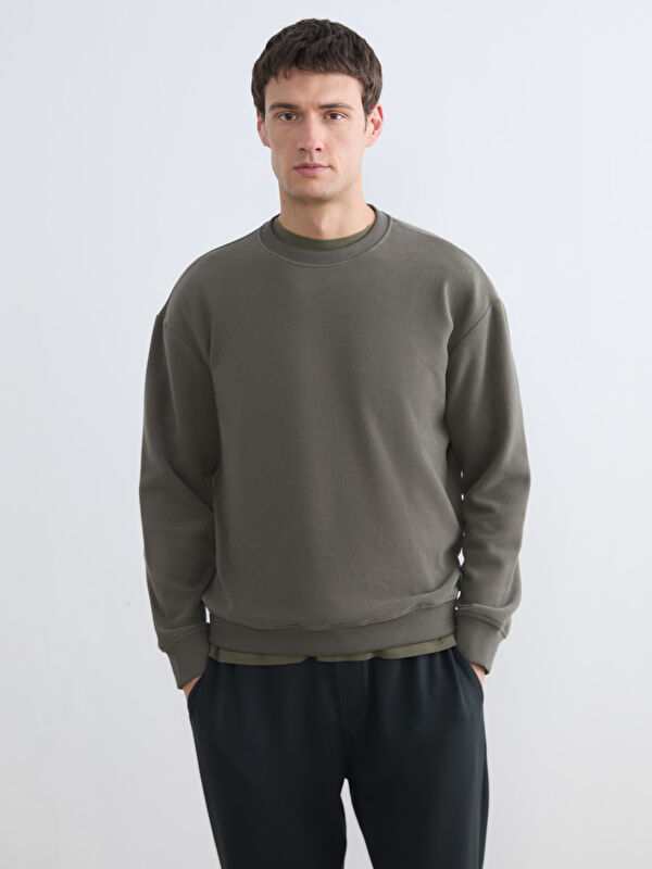 LCW Vision Bisiklet Yaka Erkek Sweatshirt