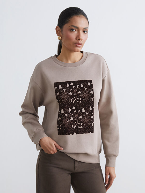 LCWAIKIKI Classic Bisiklet Yaka Baskılı Kadın Kalın Sweatshirt