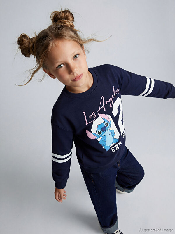 LCW Kids Stitch Baskılı Kız Çocuk Sweatshirt