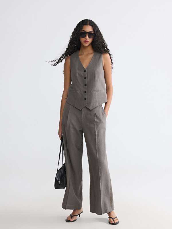 XSIDE Woman Brown Trousers