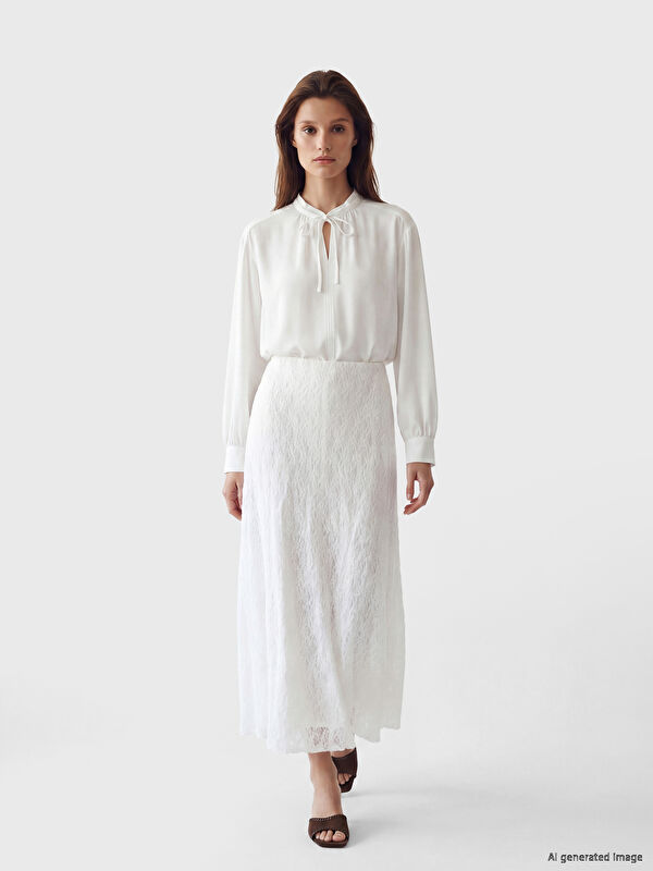 LCW Modest Beli Lastikli Dantelli Etek
