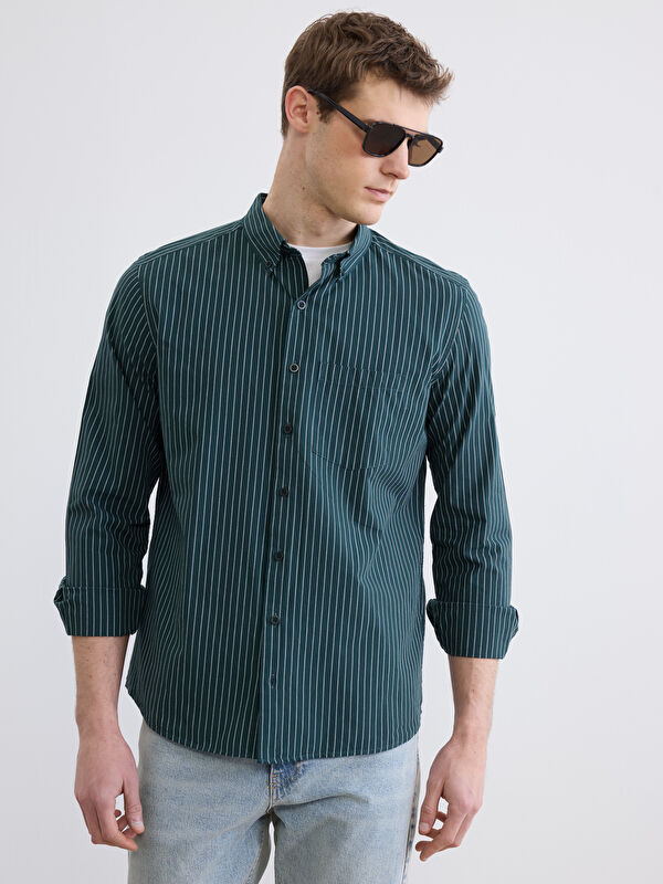 LCWAIKIKI Classic Regular Fit Çizgili Armürlü Erkek Gömlek
