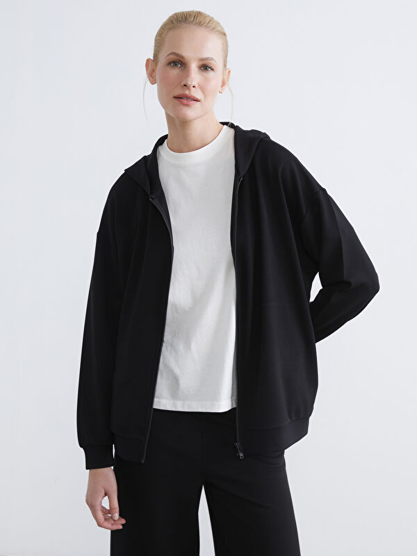 LCWAIKIKI Basic Kapüşonlu Soft Touch Kadın Fermuarlı Sweatshirt