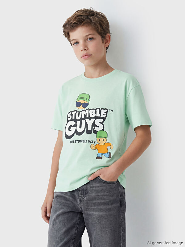 LCW Kids Bisiklet Yaka Stumble Guys Baskılı Erkek Çocuk Tişört