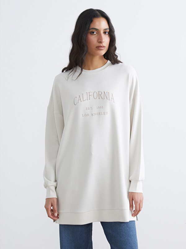 LCW Modest California Nakışlı Soft Touch Kadın Sweatshirt Tunik