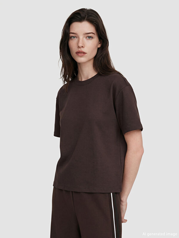 LCW Comfort Bisiklet Yaka Soft Touch Kadın Tişört	