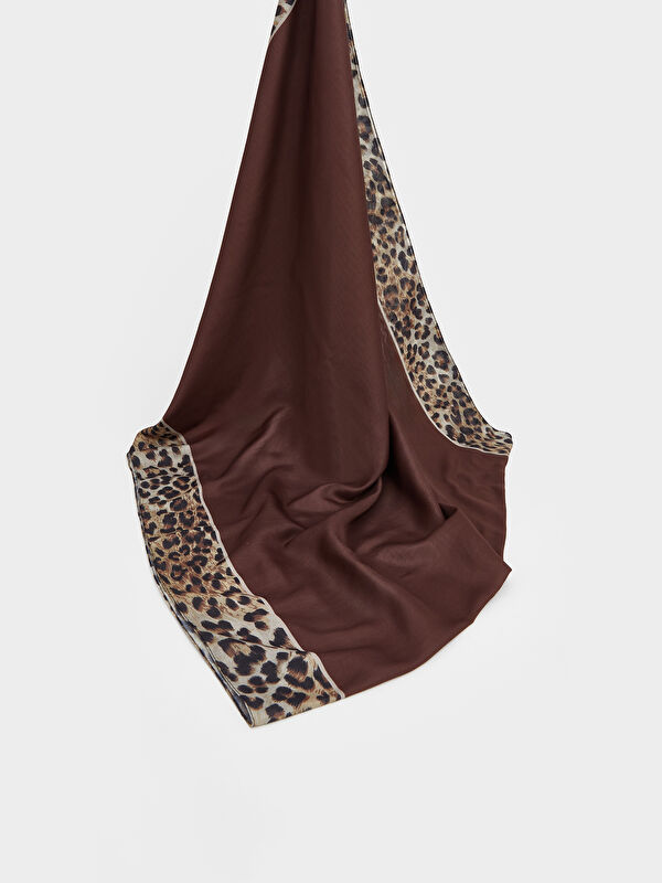 LCW Modest Leopar Desenli Kadın Şal