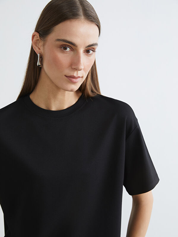 LCWAIKIKI Basic Bisiklet Yaka Oversize Kadın Tişört