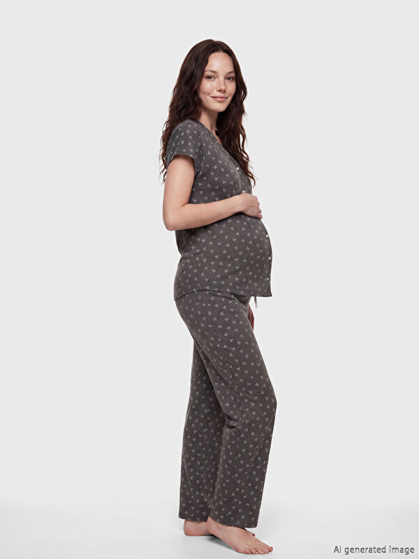 LCW DREAM V Yaka Fiyonk Baskılı Hamile Pijama Takımı	