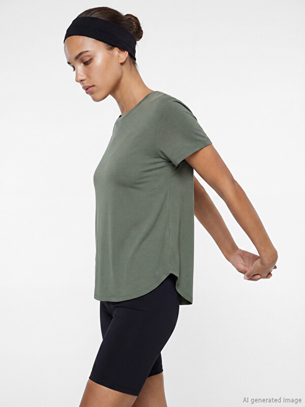 KOOR SPORT Femër Ngjyre Kaki T-shirt sportiv