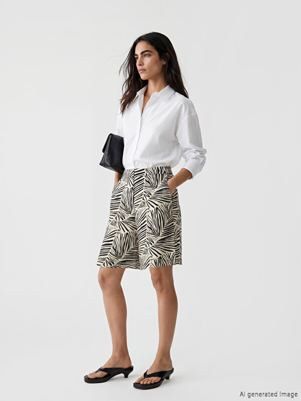 LCWAIKIKI Basic High Waist Zebra Patterned Women's Shorts