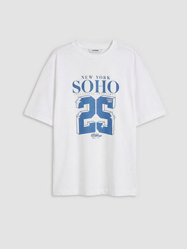 LCW Kids Дөңгелек жағалы принтті қыздарға арналған футболка