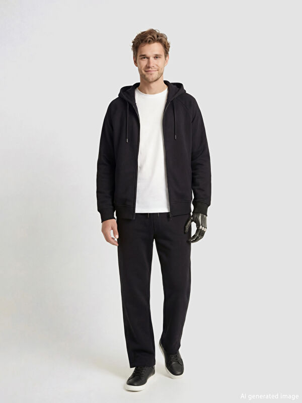 LCW Limitless Kolay Giyilebilir Paçaları Çıtçıtlı Erkek Loose Fit Eşofman Altı
