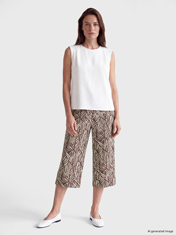 LCW Grace Elastic Waist Patterned Women's Capri