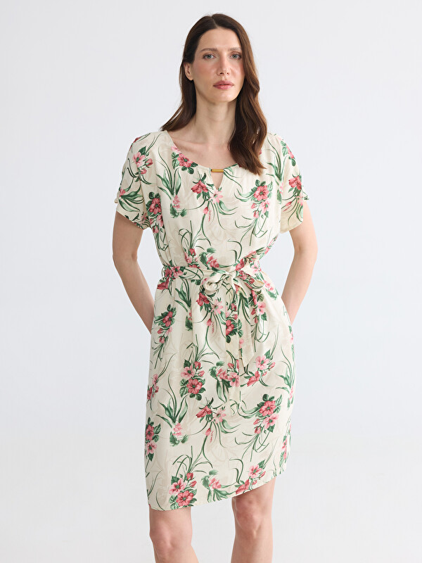 LCW Grace Crew Neck Floral A Form Poplin Dress