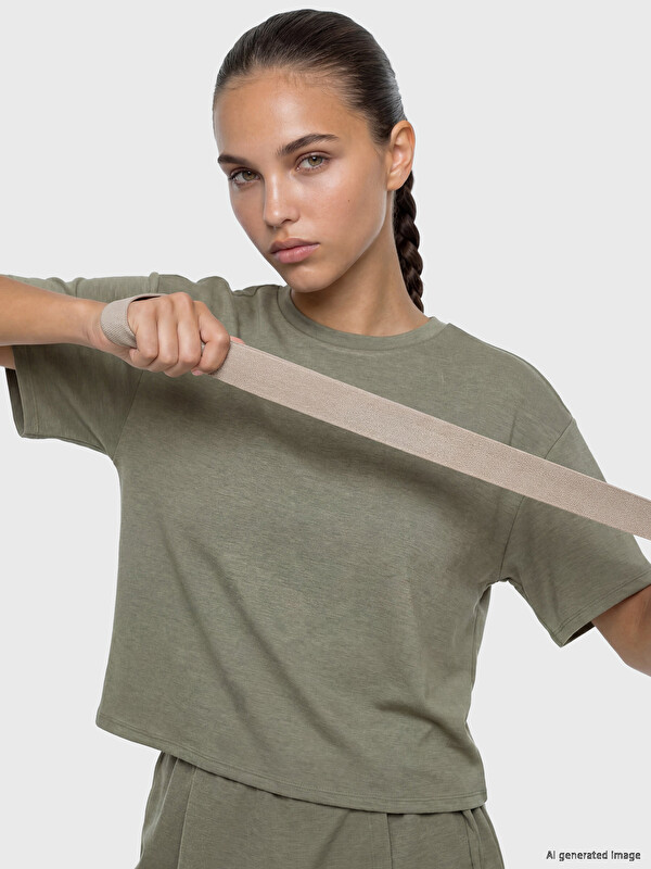 KOOR SPORT Woman Khaki Sports T-Shirt