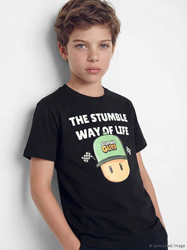 LCW Kids Bisiklet Yaka Stumble Guys Baskılı Erkek Çocuk Tişört