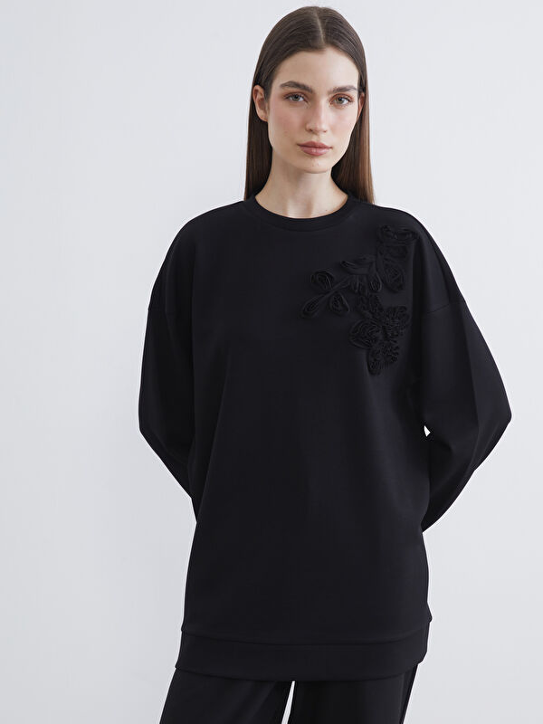 LCW Modest Bisiklet Yaka Nakışlı Kadın Sweatshirt Tunik