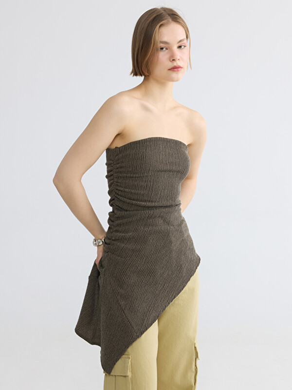 XSIDE Strapless Collar Ruched Asymmetric Cut Blouse