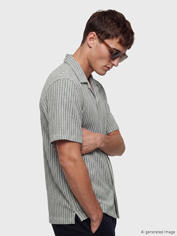 LCW Vision Regular Fit Desenli Erkek Gömlek
